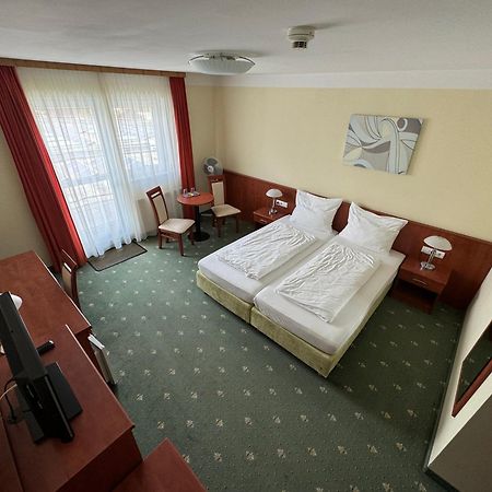 Hotel Breitenlee Vienna Luaran gambar