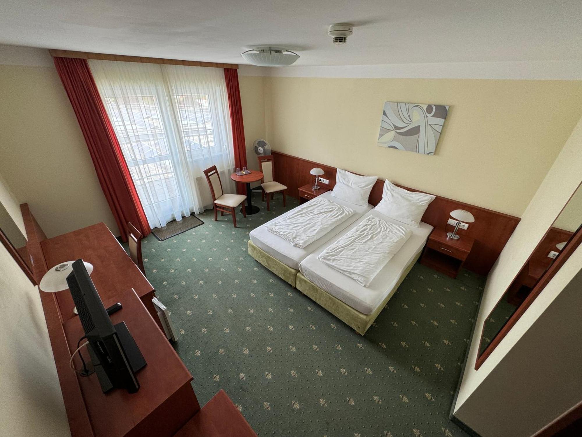 Hotel Breitenlee Vienna Luaran gambar