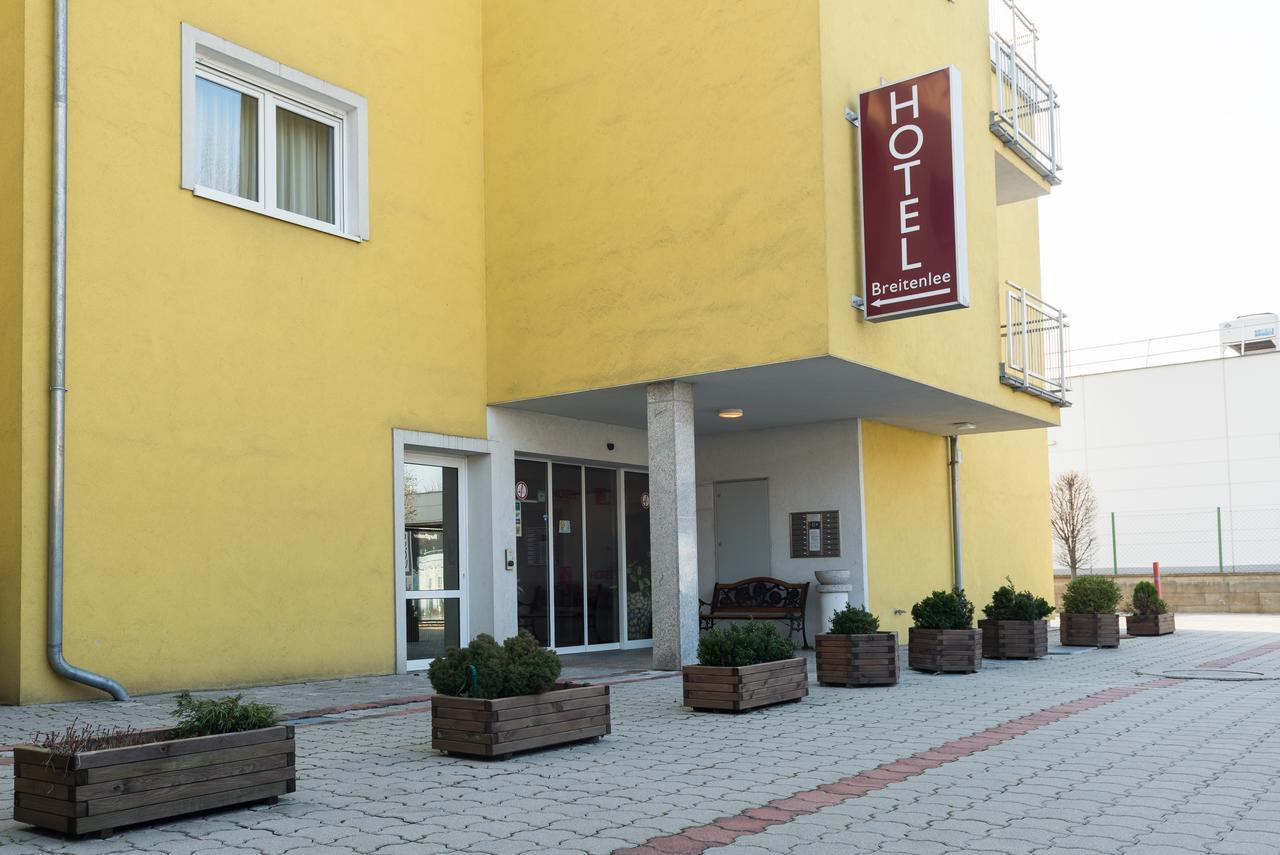 Hotel Breitenlee Vienna Luaran gambar