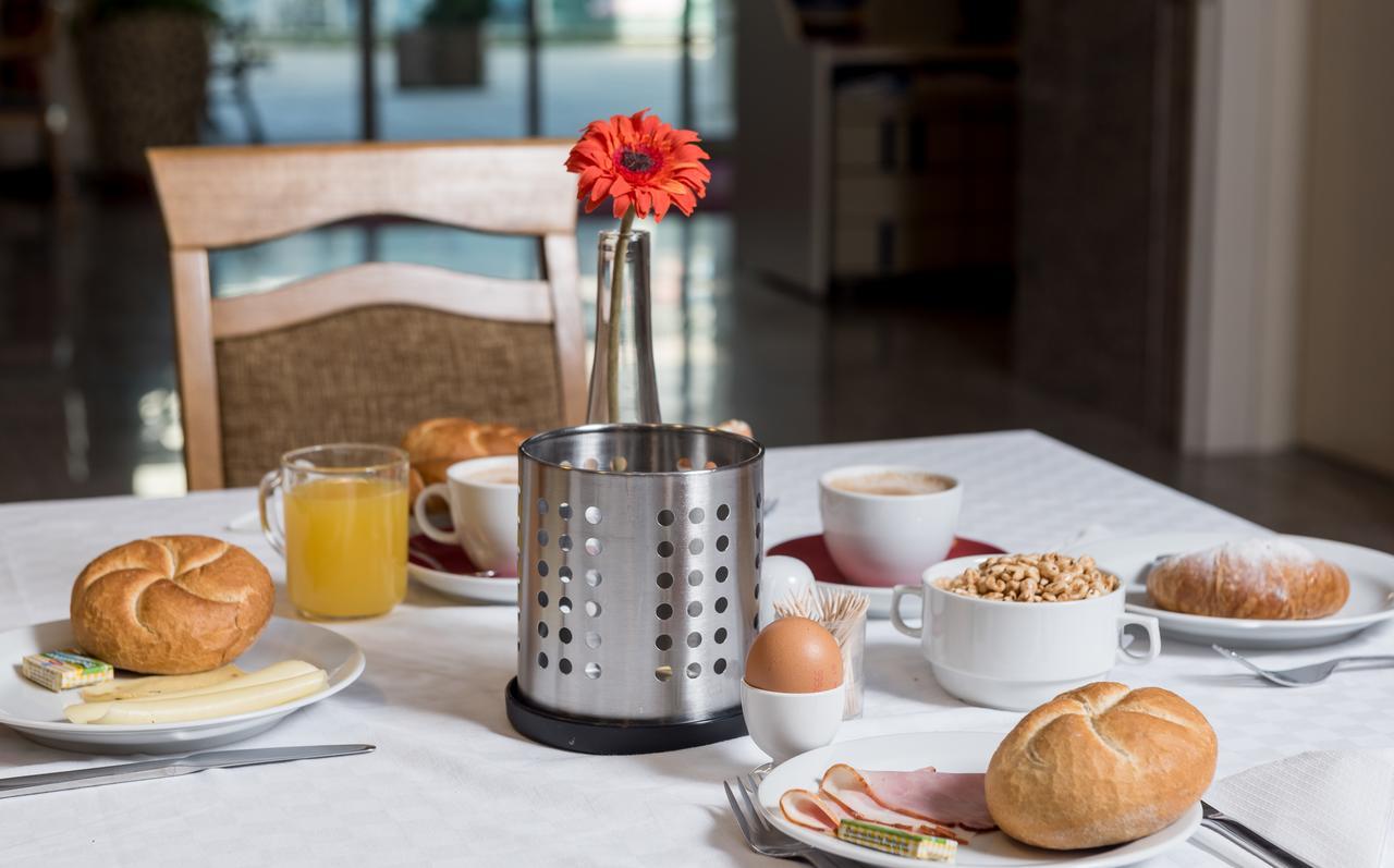 Hotel Breitenlee Vienna Luaran gambar